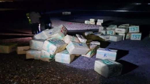 اقليم الجديدة..احباط محاولة تهريب 3اطنان من مخدر الشيرى عبر شاطىء الكواهي بسيدي علي بنحمدوش