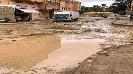 كلميمة اقليم الراشيدية .. إحتلال الملك العمومي يثير حفيظة الساكنة، ومطالب للسلطة المحلية بالتدخل