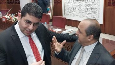 أزمة الصحافة الوطنية في الأشخاص وليس في الترسانة القانونية، والمهنيون يطالبون بمجلس لا مكان فيه للشيوخ ولمن أحيل على التقاعد
