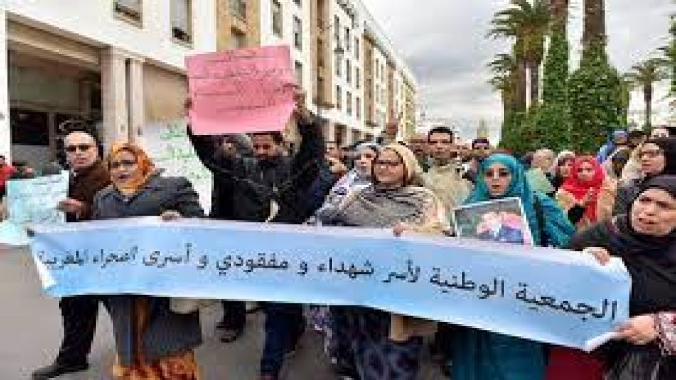أسر شهداء ومفقودي وأسرى الصحراء المغربية تنتظر تفعيل التوجيهات الملكية لردّ الاعتبار والإنصاف