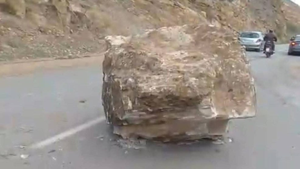 الطريق الوطنية رقم 27 بين سيدي قاسم ومكناس مقطوعة  لأسبوع لهاته الأسباب!!