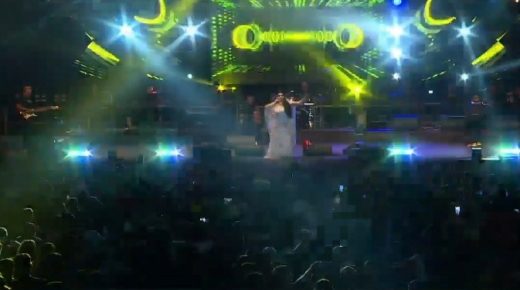 سعيدة شرف تستقطب أزيد من 349 ألف متفرج في موسم مولاي عبد الله