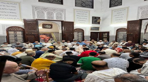 المريد البودشيشي يحسم المعادلة: سيدي منير شيخي