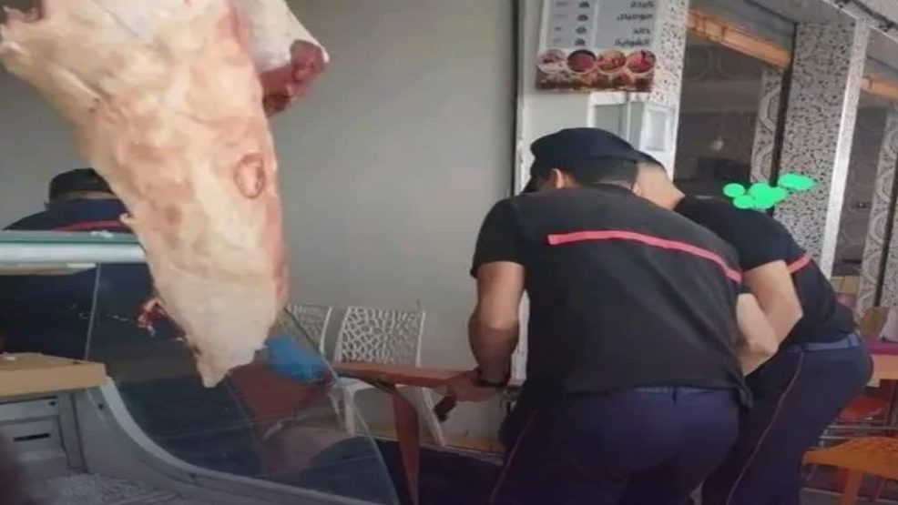 سيدي علال البحراوي ..نادل يوجه طعنة قاتلة لزبون اردته قتيلا