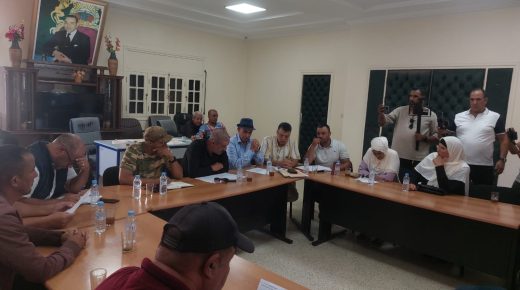 دورة استثنائية للمجلس الجماعي للسوالم الطريفية تتخللها مناقشات حادة ومطالب اجتماعية