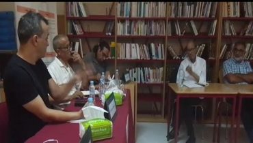 النادي الفني المراكشي كوميديا يفتتح موسمه المسرحي بندوة ناجحة حول المسرح والتجربة النقابية بالمغرب
