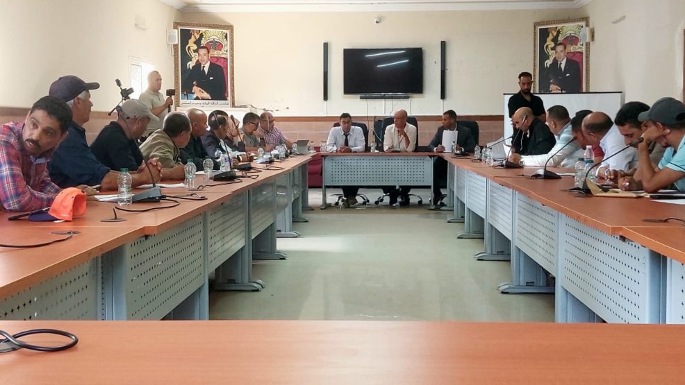 مجلس جماعة لمهارزة الساحل يعقد دورة أكتوبر العادية لسنة 2025