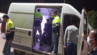 تازة .. عملية إنسانية لإيواء الأشخاص بدون مأوى بمشاركة جمعية مبادرة شباب فاعل خير