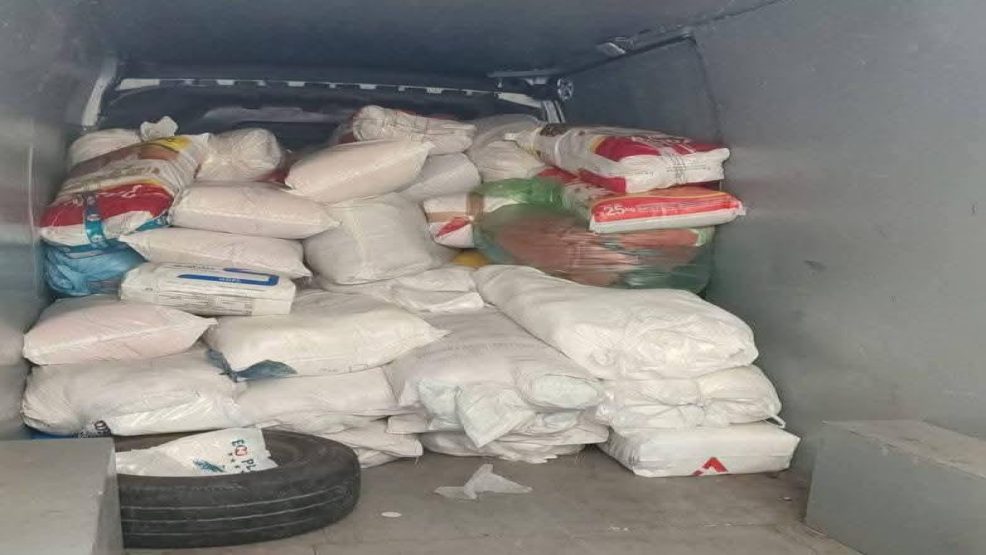 مارتيل .. مداهمة منزل وحجز كمية كبيرة من الأكياس البلاستيكية المحظورة