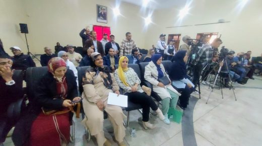 لقاء تواصلي بين المجلس الجماعي لحد السوالم وجمعيات المجتمع المدني لعرض المشاريع المبرمجة