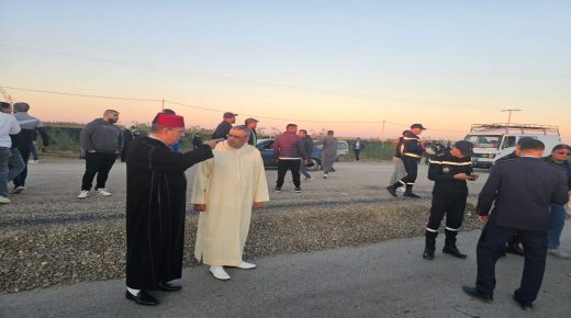 سيدي سليمان ..حرب الطرق  تؤدي وفاة  واصابة 14 شخص  وعامل الاقليم يزور الضحايا