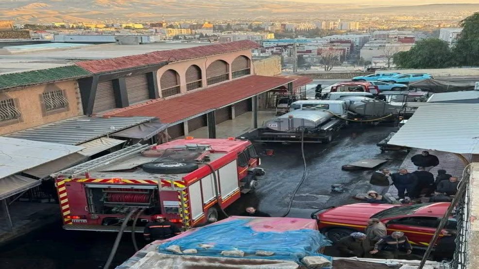 تازة العليا تستيقظ هذا الصباح على حادثة حريق بمتاجر قبة السوق