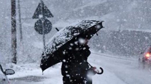 طقس الخميس.. استمرار الأمطار بالريف وطنجة واللوكوس وشمال الغرب مع رياح وبحر قوي