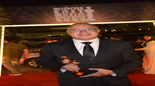 تتويج خالد حسين بجائزة أفضل ديد جي في الشرق الأوسط لعام 2025 تقديراً للريمكسات المبتكرة التي قدّمها خلال العام”