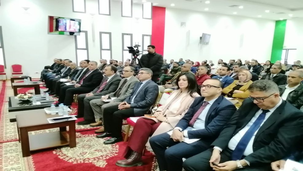 عامل إقليم سيدي سليمان يترأس لقاءً خاصاً حول القافلة الجهوية للتعريف بنظام الدعم المخصص للمقاولات الصغيرة جداً والصغرى والمتوسطة