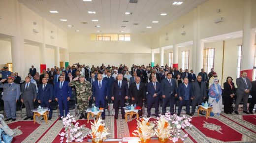 اقليم اوسرد ..بئر كندوز تشهد انطلاقة القافلة الجهوية للتعريف بنظام دعم المقاولات