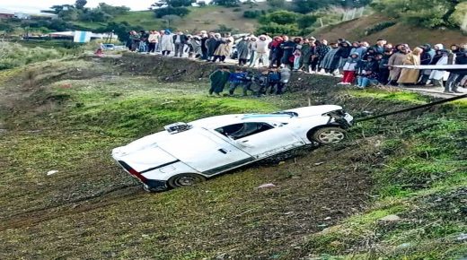 حادثة مميتة تودي بحياة خمسيني من الحسيمة بعد انقلاب سيارته بجماعة المنصورة بإقليم شفشاون