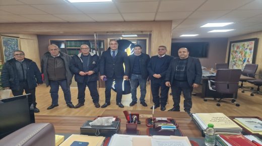 اوزين في لقاء مع الهيئات النقابية والمهنية للصحافة بمقر الحزب بالرباط