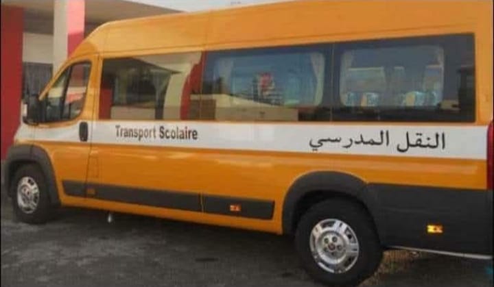ارتباك في خدمات النقل المدرسي بسيدي شيكر يتسبب في تأخر التلاميذ عن الحصص الصباحية