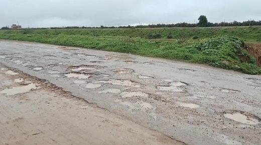 الجديدة..الطريق الإقليمية 3422 بجماعة القواسم ..شريان منهك بين سيدي إسماعيل وأولاد افرج يستدعي التدخل العاجل