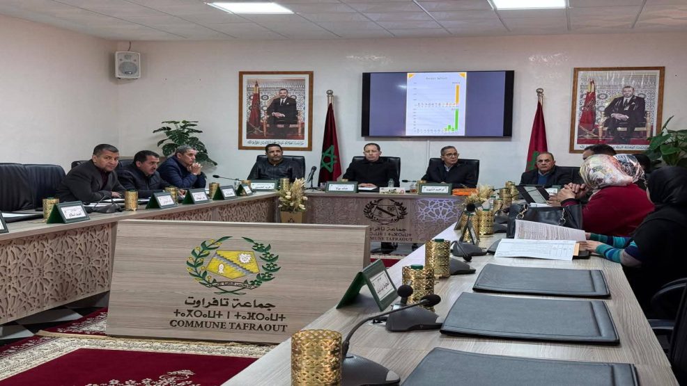 الدورة العادية لجماعة تافراوت: تأكيد على التزام المجلس بتعزيز التنمية المحلية وحماية الصحة العامة