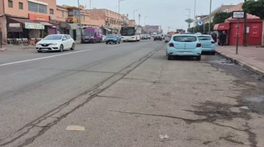 محطة الطاكسيات الصغيرة بأيت ملول.. أزمة تتفاقم في غياب الحلول