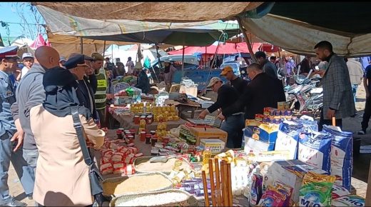 لجنة إقليمية تشدد المراقبة بسوق أولاد احسين وتحجز مواد غذائية فاسدة