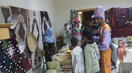 بوعرفة .. معرض الصناعة التقليدية جسر يربط الجيل الصاعد بجذور الهوية المغربية