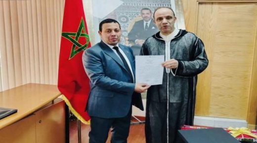 تعيين كريم بندور رئيسا لمصلحة تأطير المؤسسات والتوجيه ومصطفى عزيزي رئيسا لمصلحة الشؤون الإدارية والمالية بمديرية الخميسات