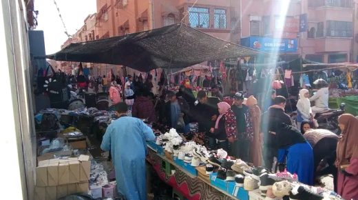 اشتوكةايت باها..سوق الأحد بلفاع يعرف حركية استثنائية وإقبالاً كبيراً للمواطنين استعداداً لعيد الفطر