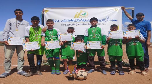 أولمبيك الكارة يتوج بلقب دوري البراعم في أجواء رياضية مميزة بسيدي شيكر