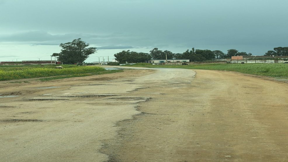 سيدي بنور ..الطريق الإقليمية رقم 3434 بجماعة الغنادرة… معاناة مستمرة وصمت يطرح أكثر من علامة استفهام