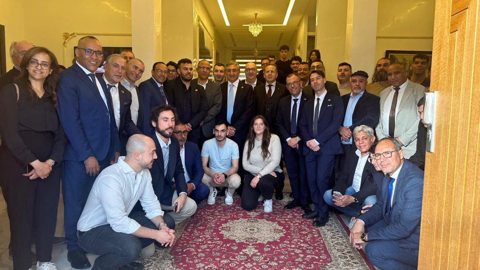 وفد اقتصادي إيطالي رفيع يزور إقليم الفقيه بن صالح لاستكشاف فرص الاستثمار وتعزيز الشراكات الثنائية مع المغرب