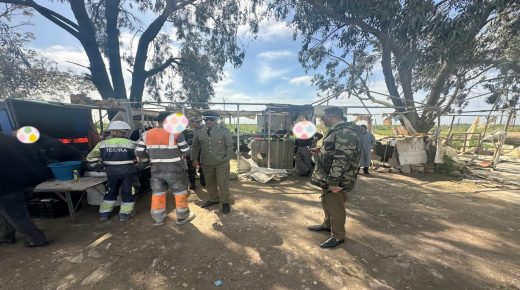 حملة ميدانية لهدم البنايات العشوائية بدائرة الساحل الطريفية بإقليم برشيد