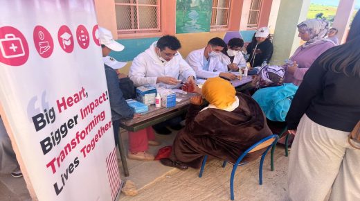 حملة طبية وإنسانية بقبيلة أيت حمو ايدير: تضامن جماعي يضيء الخميسات