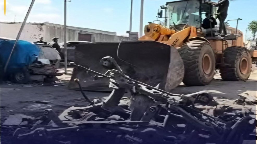 سوق المتلاشيات السالمية تحت” المقصلة ” وحملة هدم تبدأ من الملك العام وقد تمتد لباقي السوق