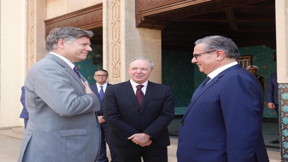 رئيس الحكومة يستقبل نائب وزير الخارجية الأمريكي