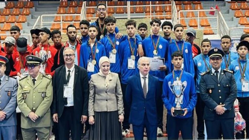 إعدادية مولاي إسماعيل من مديرية الخميسات تتربع على عرش كرة اليد المدرسية الوطنية ببركان