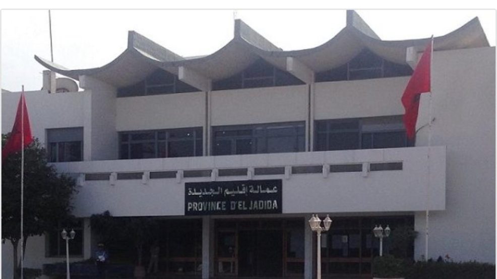 اجتماعات “مغلقة” بالجديدة.. والصحافة المهنية خارج التغطية!