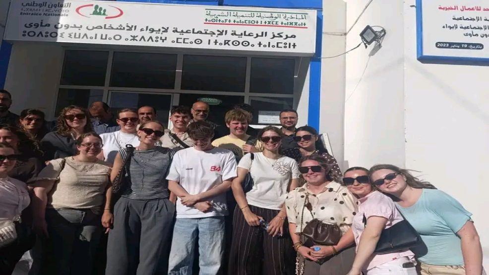 وفد طلابي هولندي يطلع على خدمات مركز إيواء الأشخاص بدون مأوى بالحسيمة