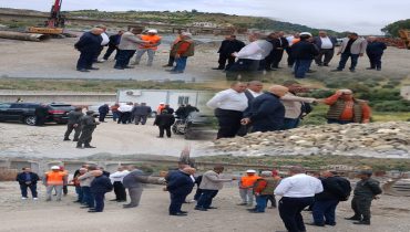 عامل إقليم تاونات يتفقد أشغال تثنية الطريق الوطنية رقم 8 ويشدد على تسريع الإنجاز