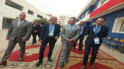 سعيد أمزازي والي جهة سوس ماسة عامل عمالة أكادير إداوتنان يتفقّد سير انطلاق اختبارات الدورة العادية للامتحان الوطني الموحد لنيل شهادة الباكالوريا دورة يونيو 2026