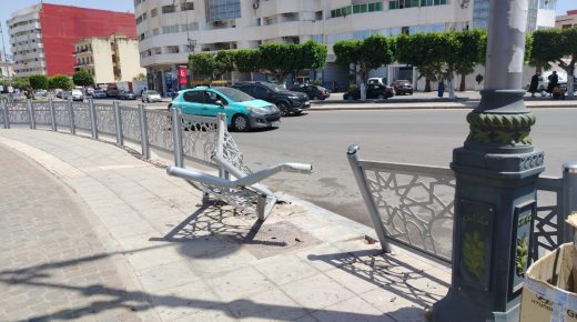 مكناس .. سياج حديدي متهالك بوسط المدينة