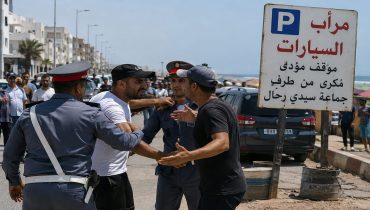 سيدي رحال الشاطئ.. نزاع دموي حول “باركينغ” بالشارع العام ينتهي بتدخل الدرك.. فمن يرخص لاستغلال الملك العمومي؟