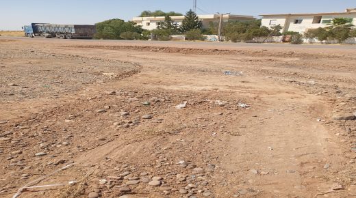 بعد مطالب الساكنة.. السلطة المحلية بسيدي شيكر تشرف على إزالة الأزبال من مدخل المركز وحملة مرتقبة لتنظيف النقط السوداء والسوق الأسبوعي