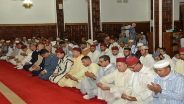 عامل إقليم اليوسفية يترأس مراسم إحياء ذكرى المولد النبوي الشريف بالمسجد الكبير
