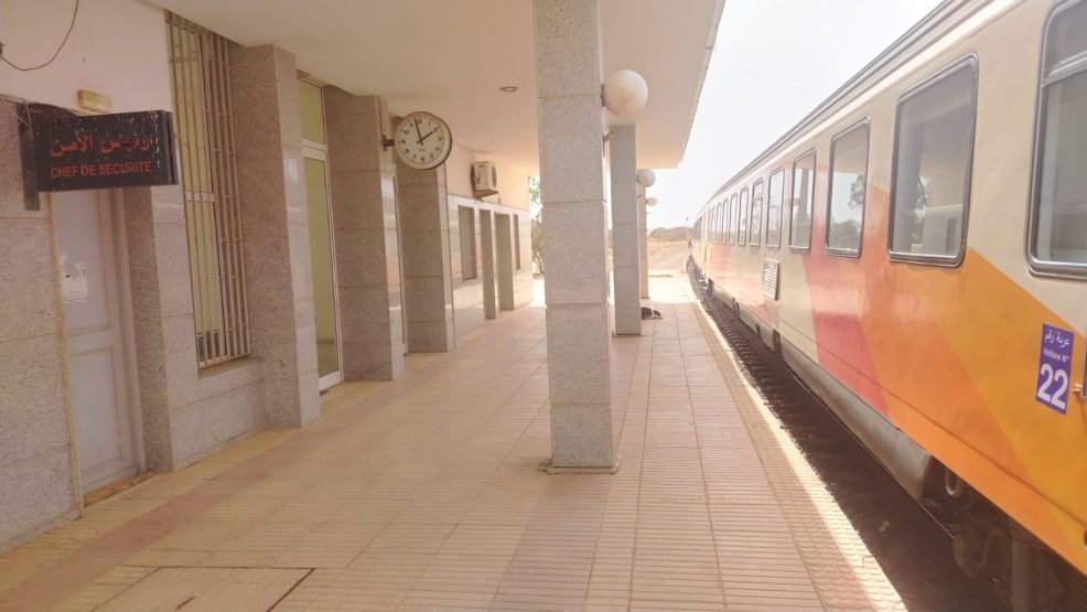 توقفات القطار من وجدة الى طنجة تثير استياء مسافرين