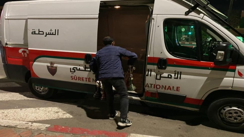 مداهمات أمنية متزامنة تستهدف مقاهي الشيشة بالحسيمة وبني بوعياش