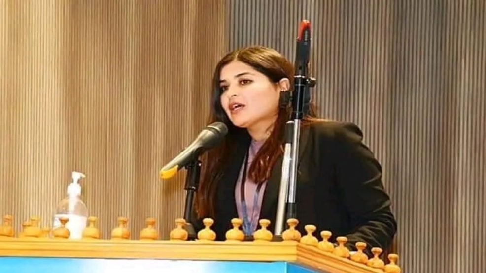 الحسيمة.. انتخاب نجمة أمزغار رئيسةً لجماعة آيت قمرة، خلفاً للرئيس الراحل محمد العلاوي