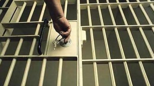 إدانة رئيس جماعة ملعب بـ 8 أشهر حبسا نافذا في قضية “فندق ميدلت”